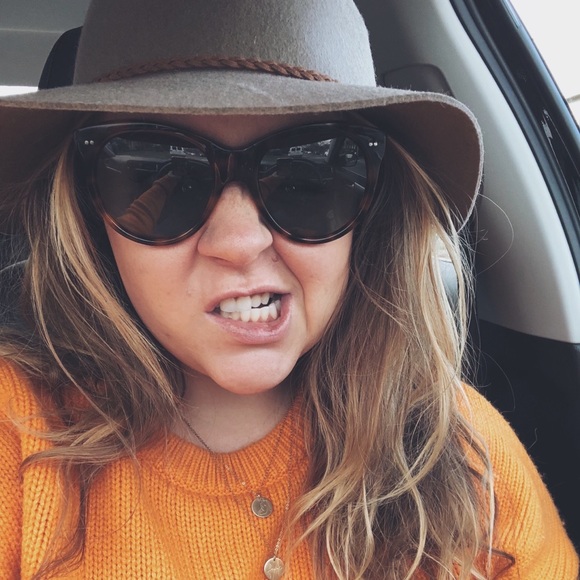 HP 🎉 Something Navy x Treasure and Bond Orange Sweater, USED - Picture 10 of 11